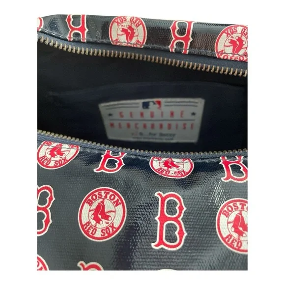 MLB B….for Betsy Red Boston Red Sox Shoulder Bag with Team Logo Pattern - Picture 2 of 5